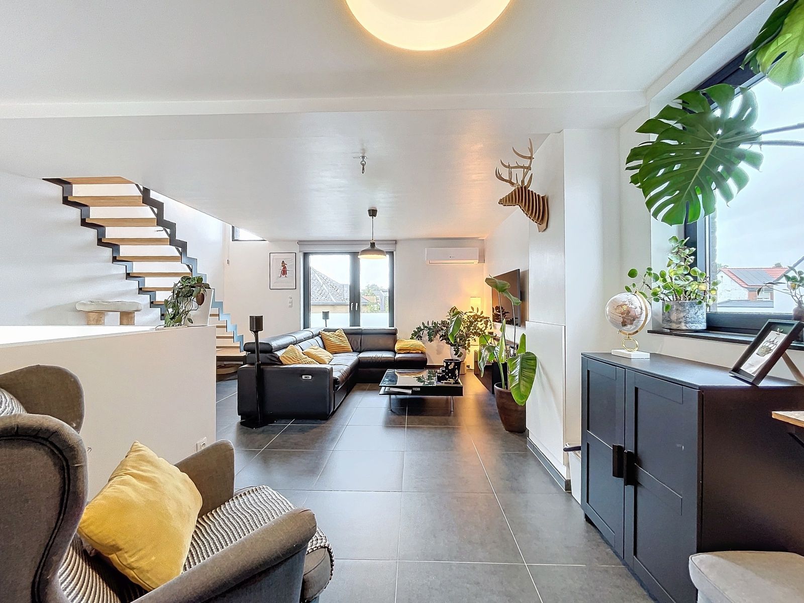 Instapklare modernde woning op een toplocatie foto 18