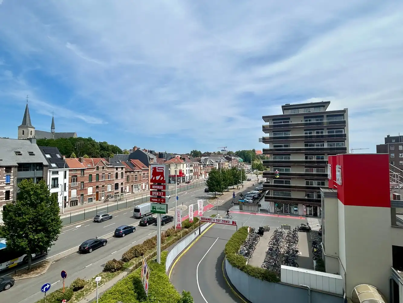 Instapklare studio met ruim zonneterras langs Tervuursevest foto 9