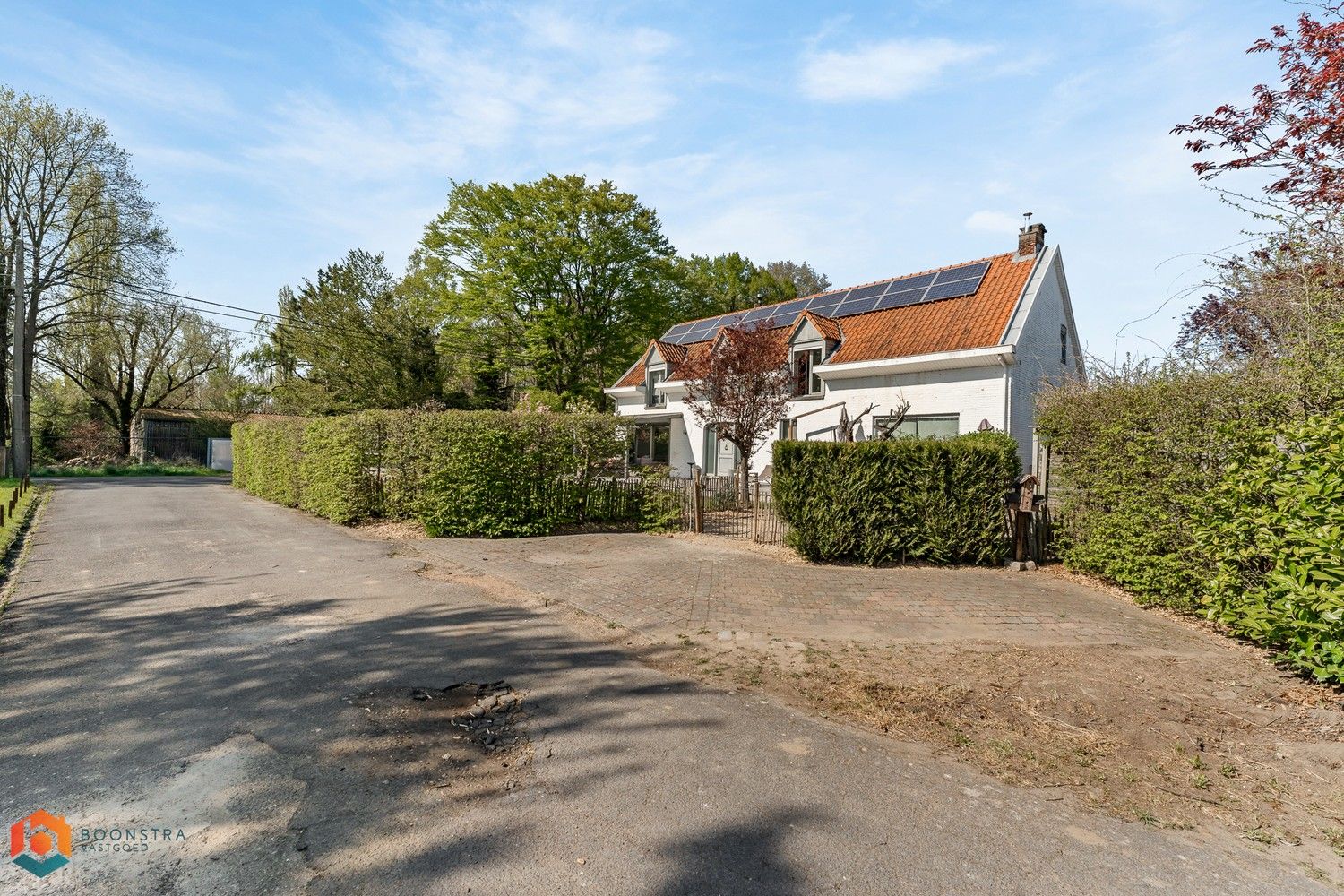 Instapklare woning met 4 slpkrs, tuin en zwembad te Sint-Katelijne-Waver foto 20