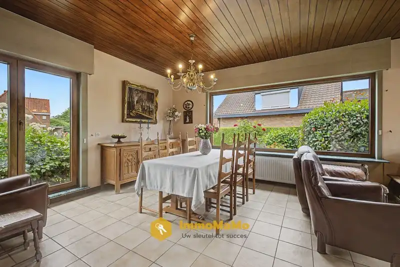 Te renoveren bungalow met 3 slaapkamers te koop in Oostakker foto 9