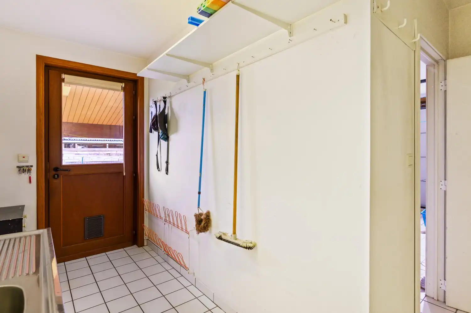 Vrijstaande laagbouwwoning met zonnige tuin en uitbreidingsmogelijkheden in Oelegem! foto 16