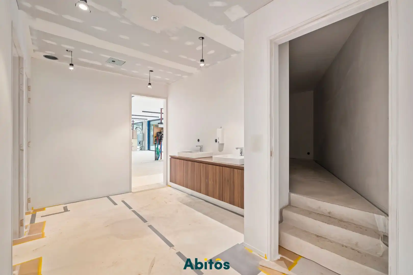 Commerciële ruimte met uitstekende visibiliteit en bereikbaarheid foto 24