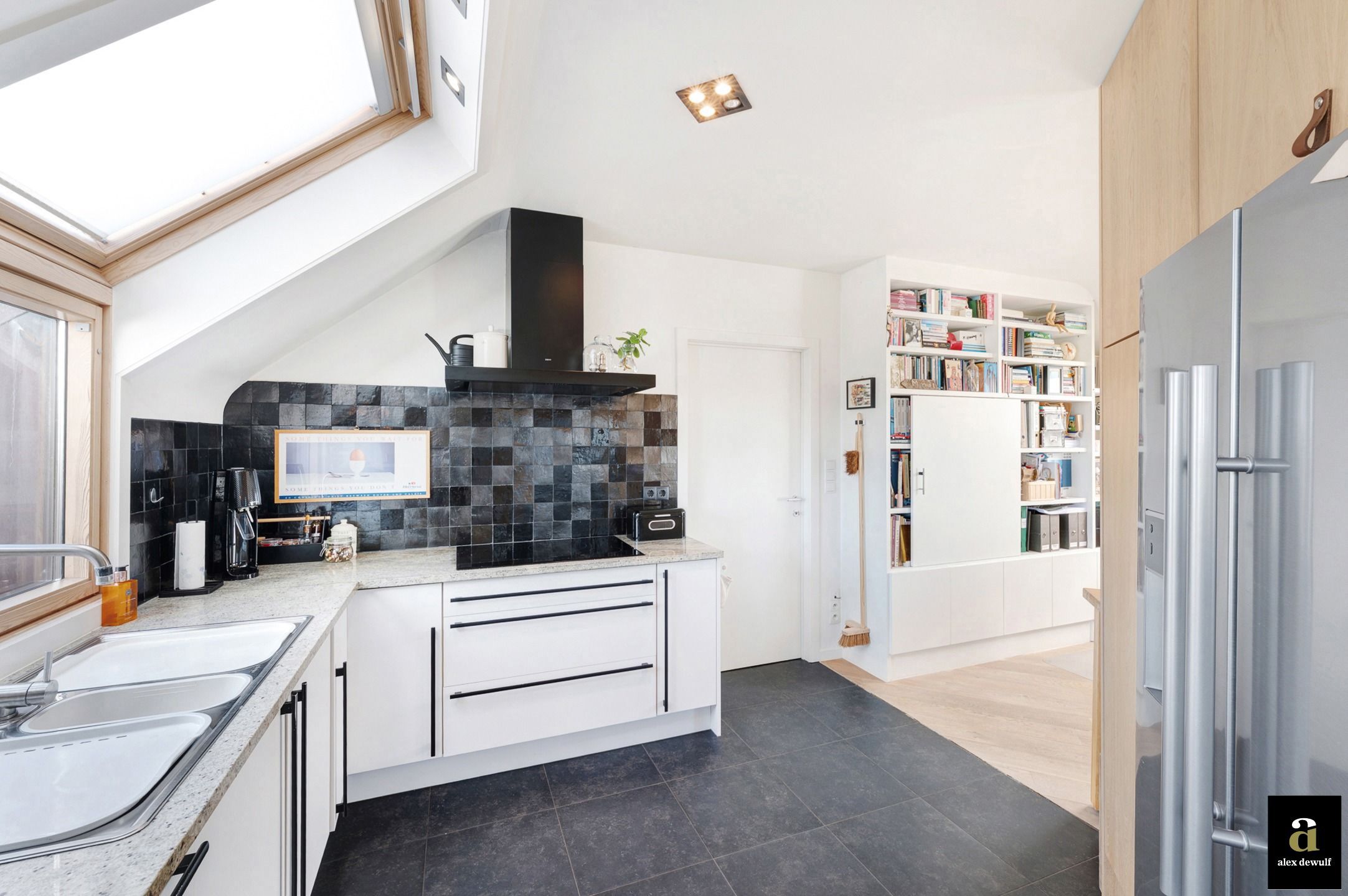 Ruim en licht dakappartement met groot terras te Duinbergen  foto 14