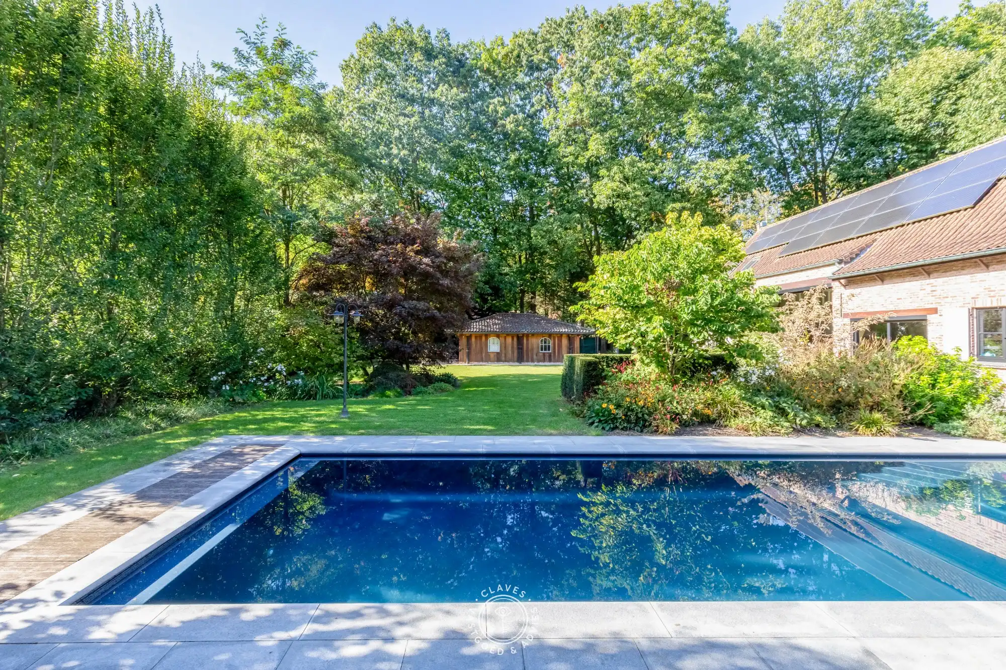 Villa met karakter, zwembad en een zee aan groen in Waasmunster foto 20