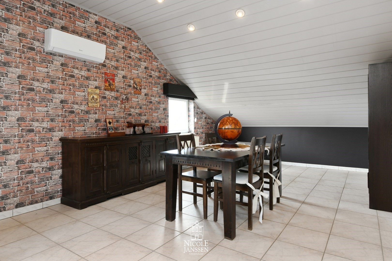 Woonst met studio en handelspand te koop foto 34