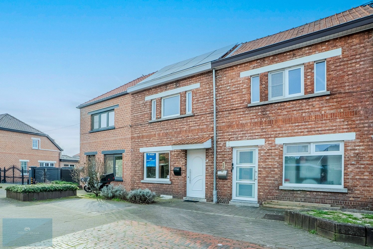 🏡 Rijwoning in de Flekeleerstraat: Ideaal voor Gezinnen! foto 2