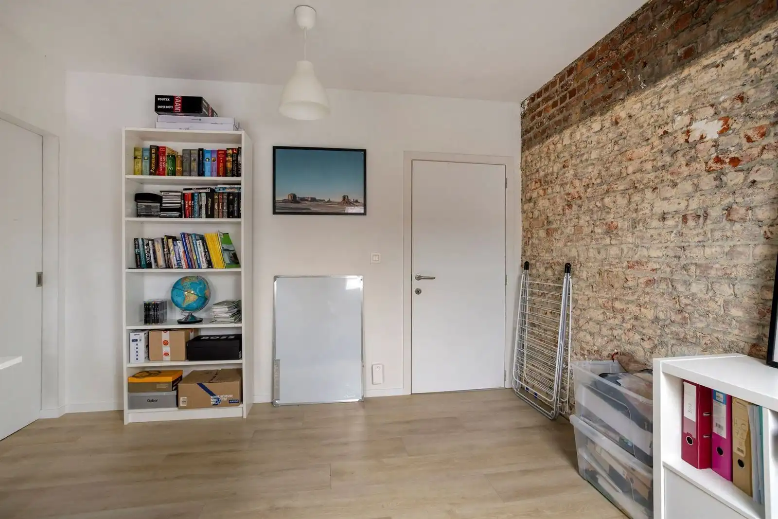 Instapklare en gerenoveerde woning met 3 slaapkamers, bureau en gezellige tuin in Halle foto 24