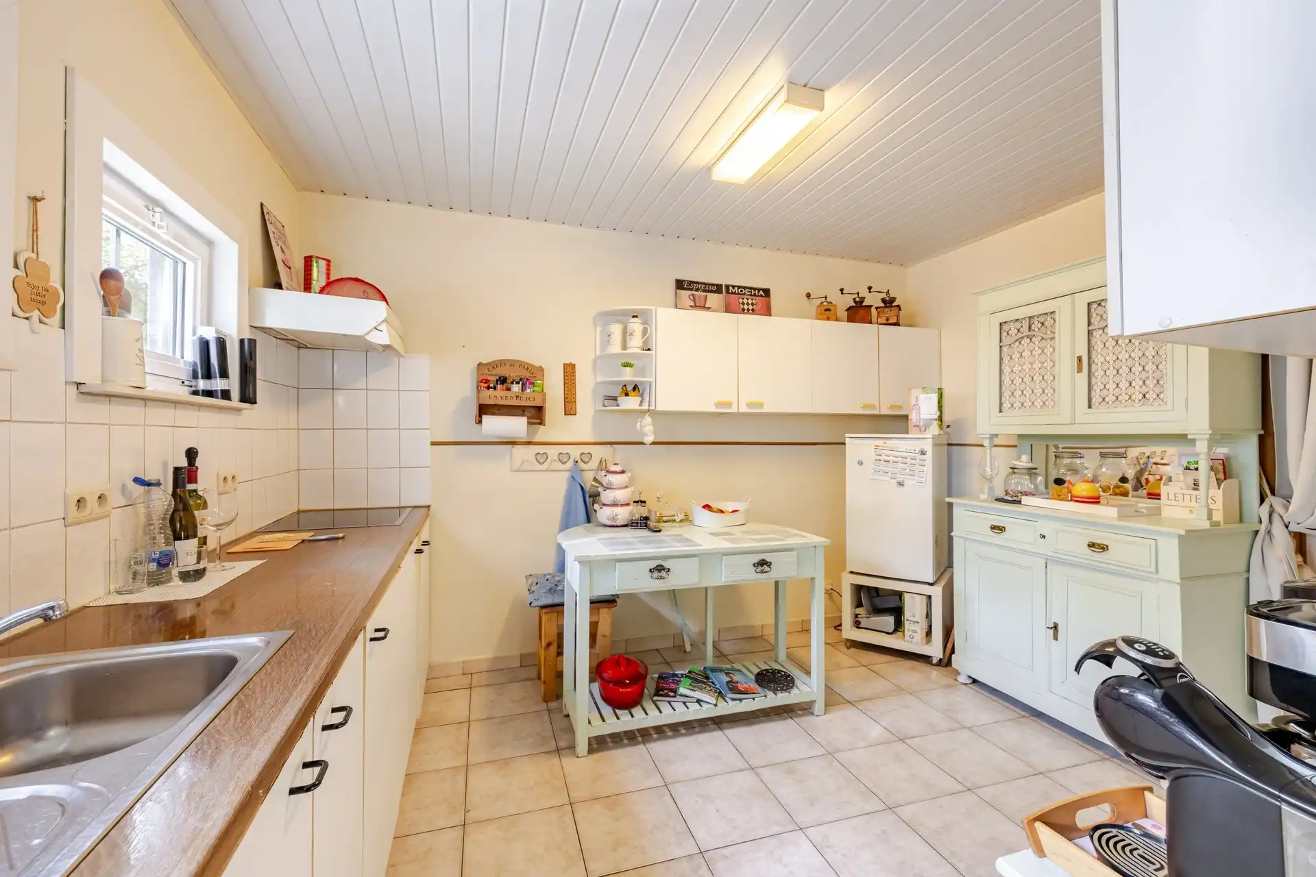 Charmante woning met grote tuin! foto 7