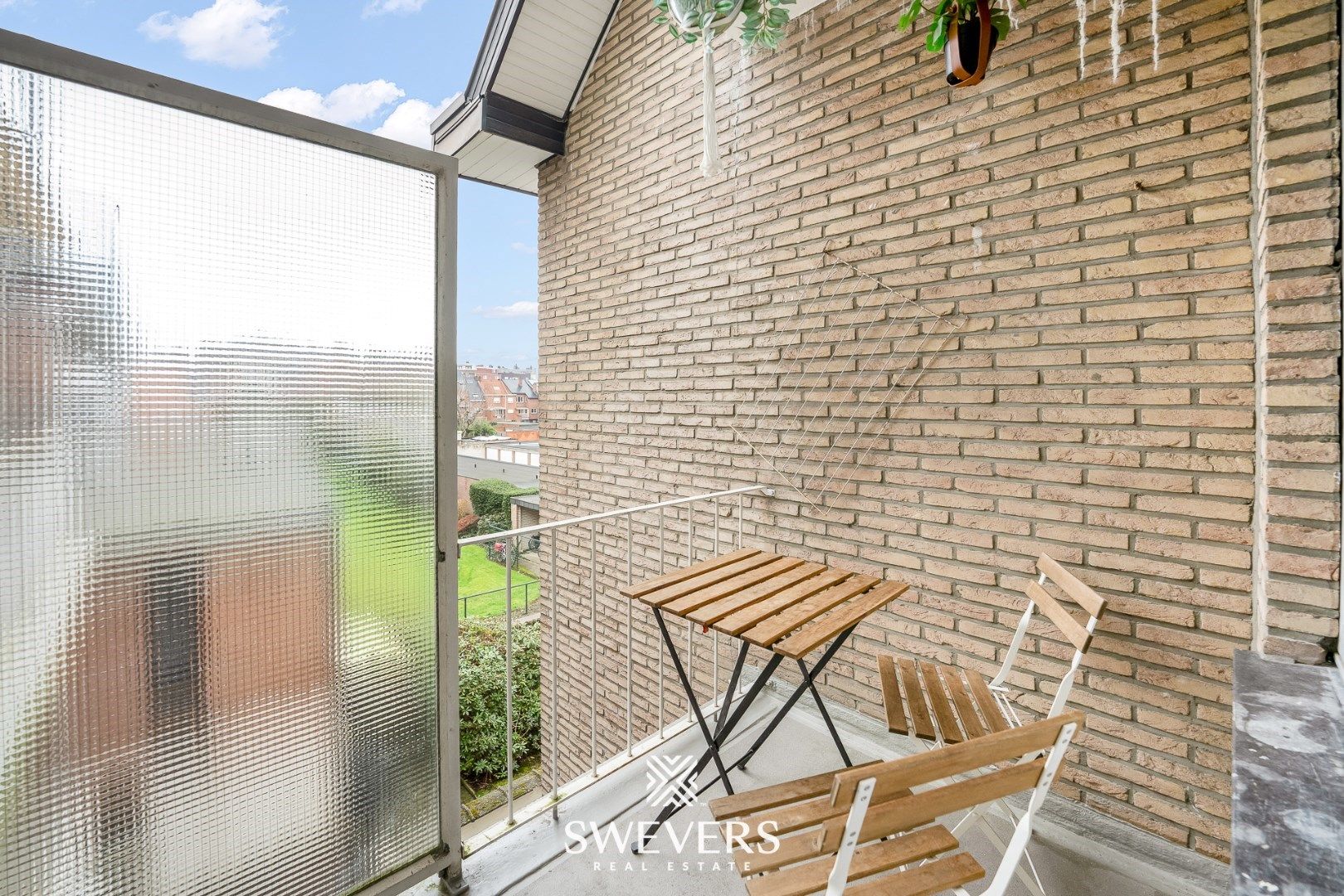 Modern appartement in hartje Hasselt met drie slaapkamers foto 22