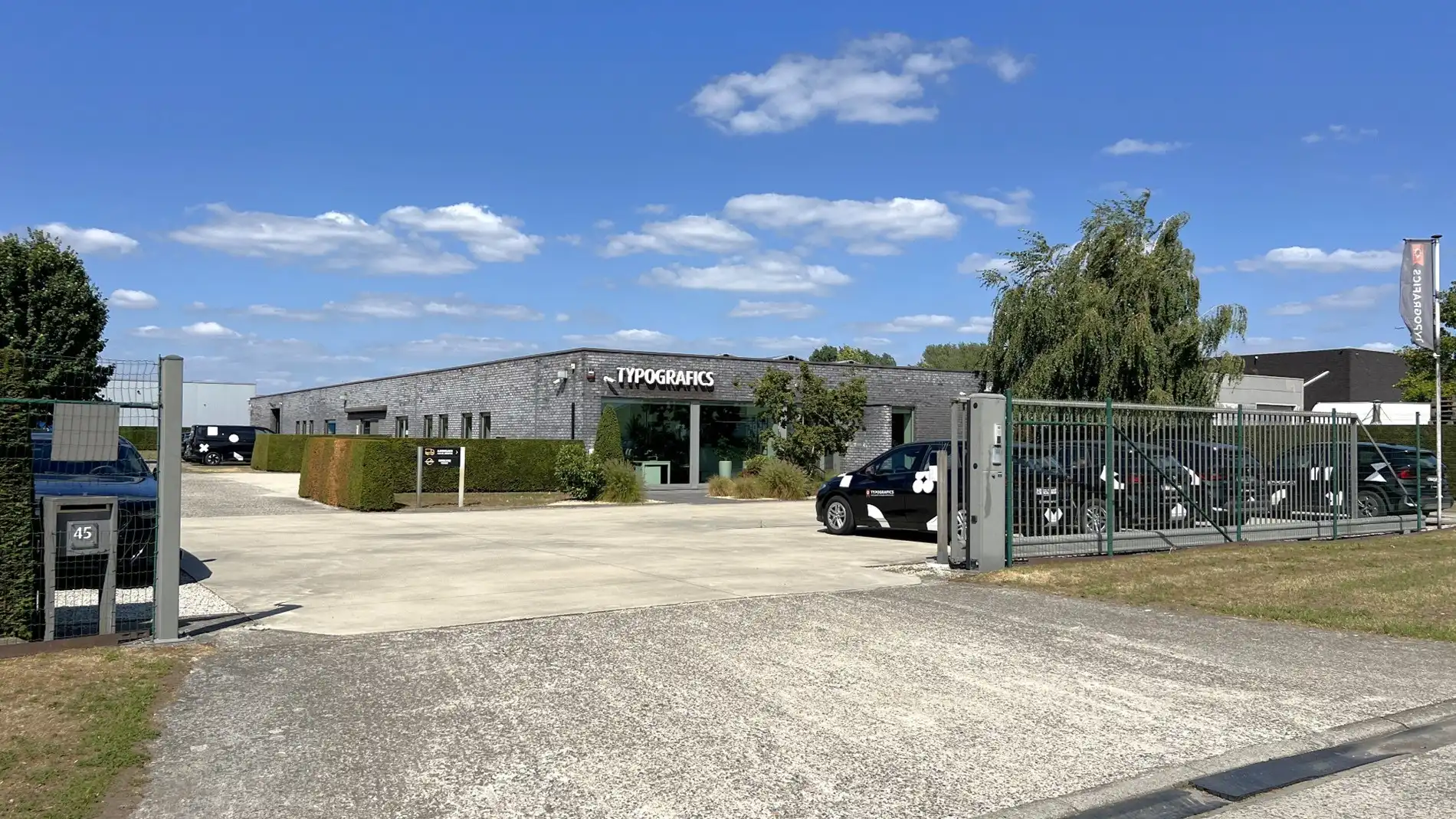 Industrieel terrein te koop Zwaarveld 45 - - 9220 Hamme