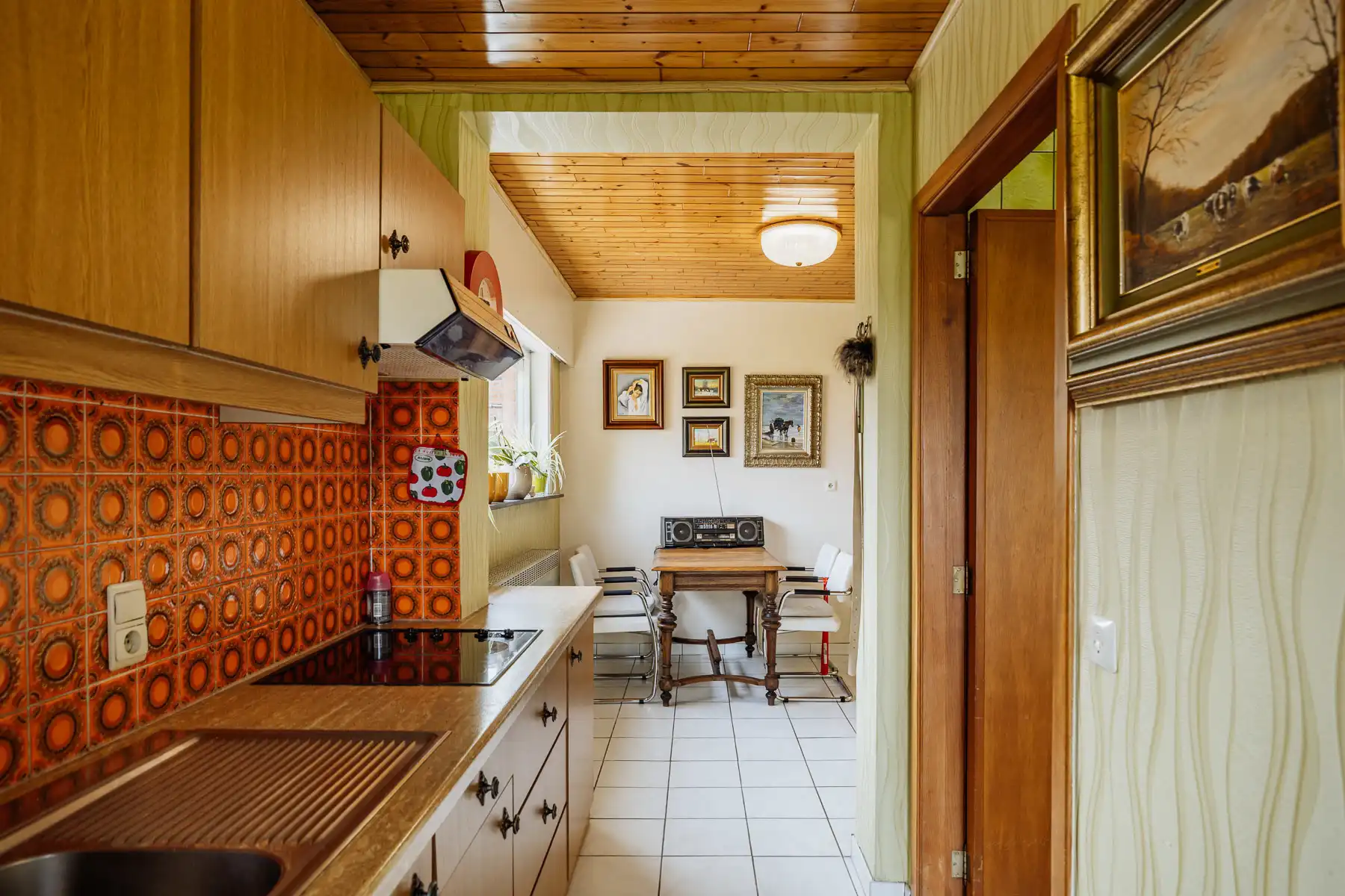 Open bebouwing met veelzijdig bijgebouw op een toplocatie foto 21