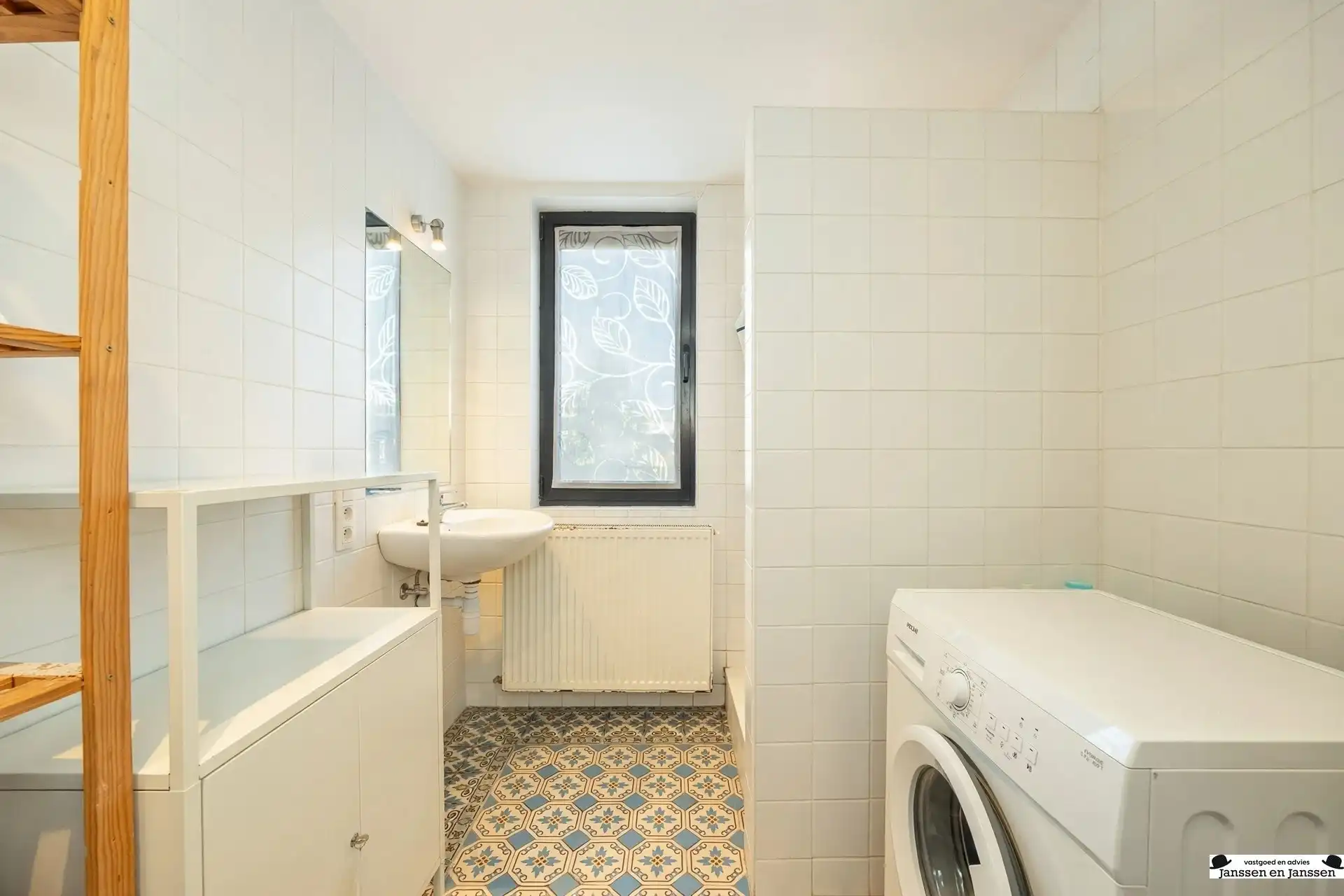 Prachtig gerenoveerd herenhuis met groene stadstuin foto 22
