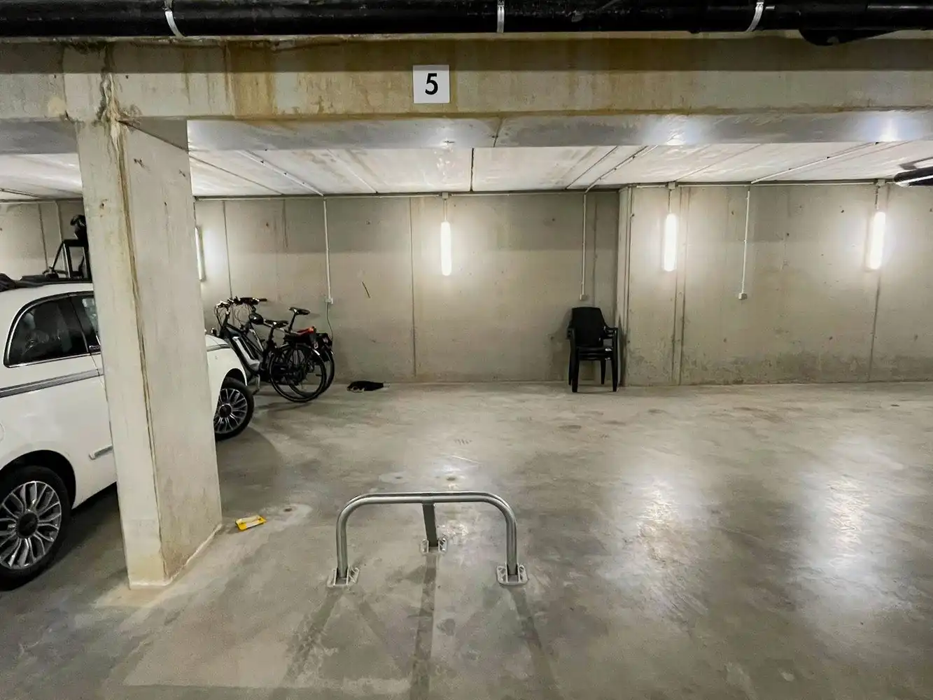 Garage te huur Torhoutse Steenweg 100 - - 8200 Brugge