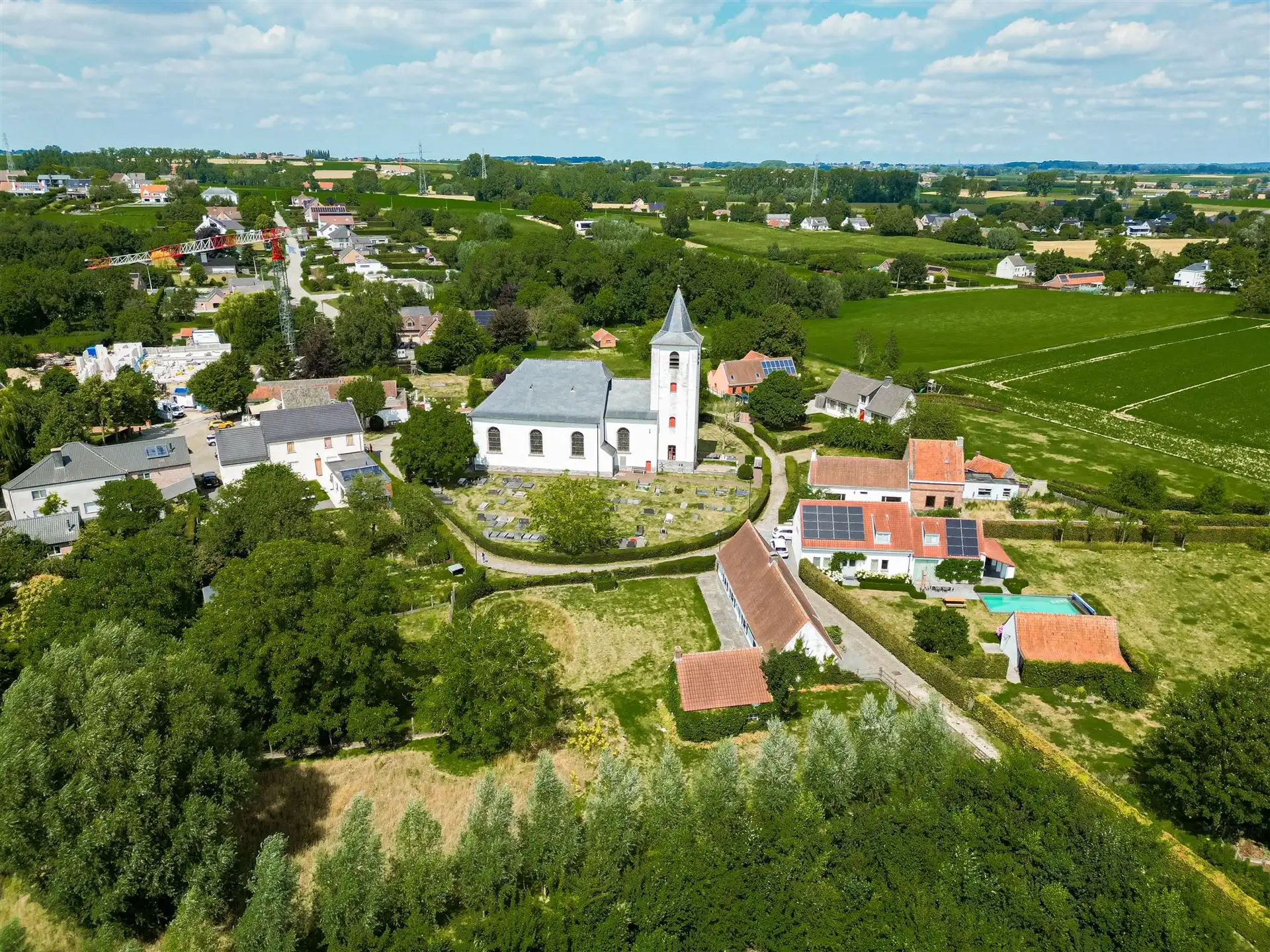 Te renoveren hoeve in het pittoreske Moregem foto 16