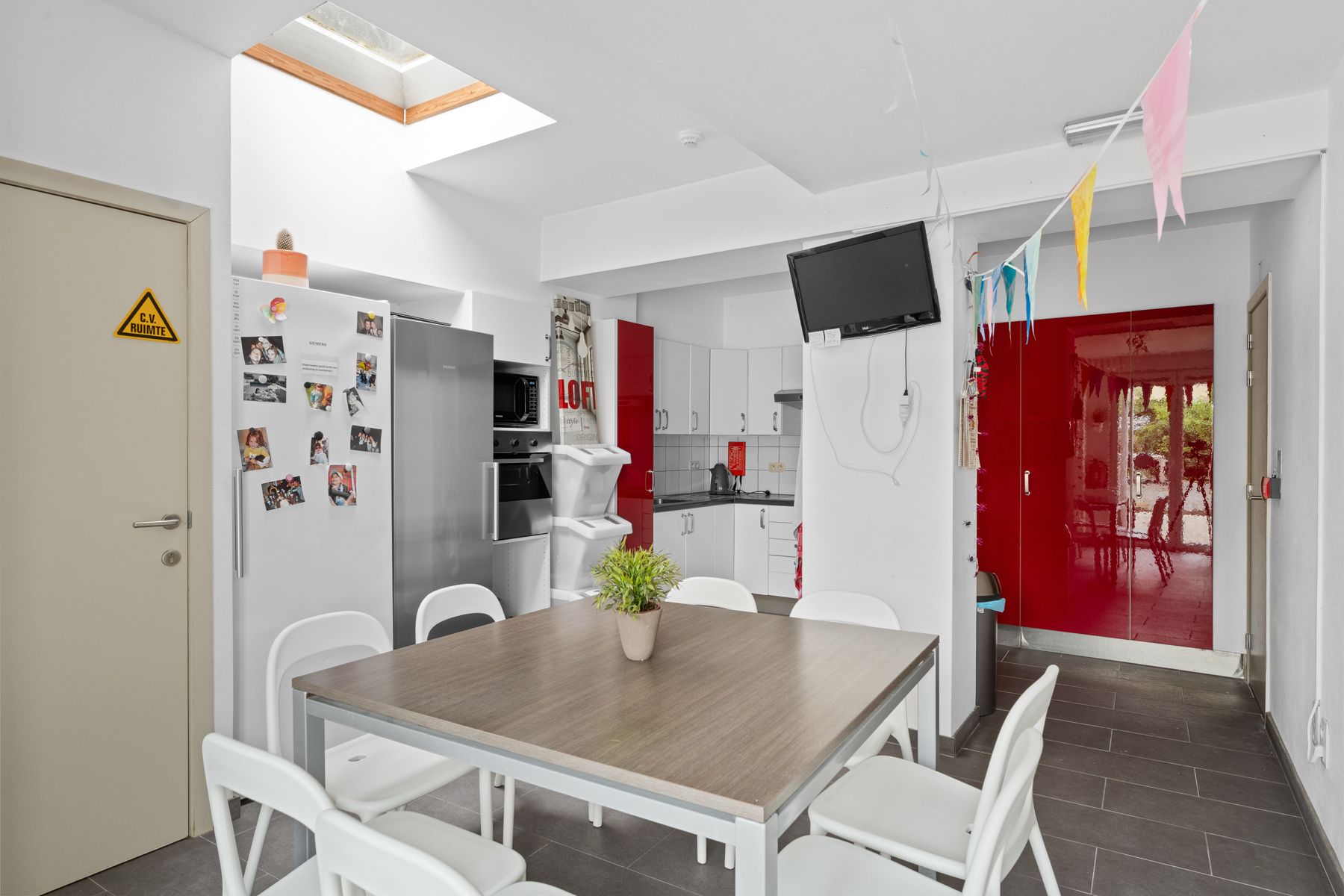  Opbrengstpand - 9 studentenkamers op Toplocatie – Kortrijk foto 4