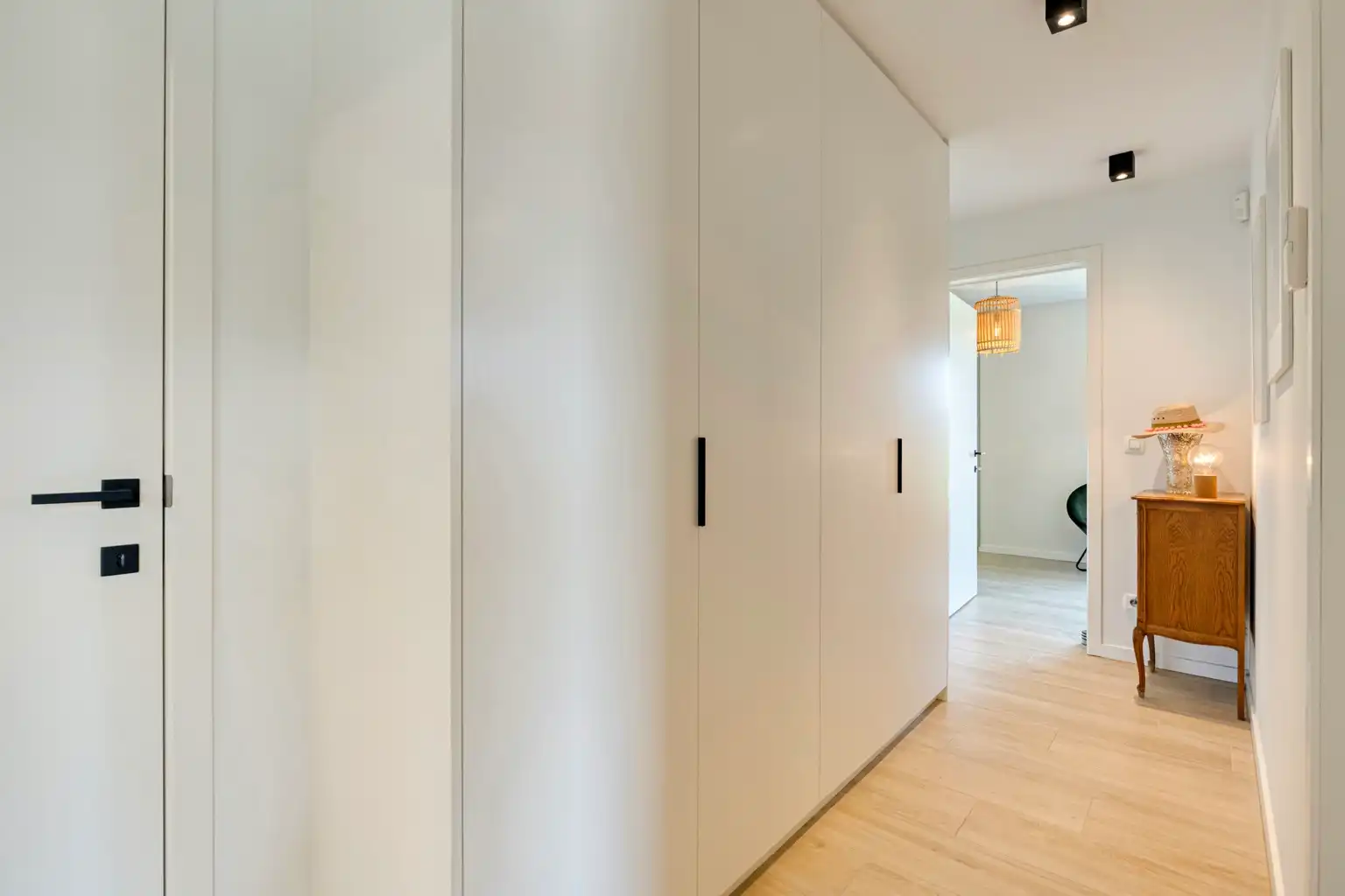 INSTAPKLARE ENERGIEZUINIGE WONING OP EEN RUSTIGE LOCATIE foto 18