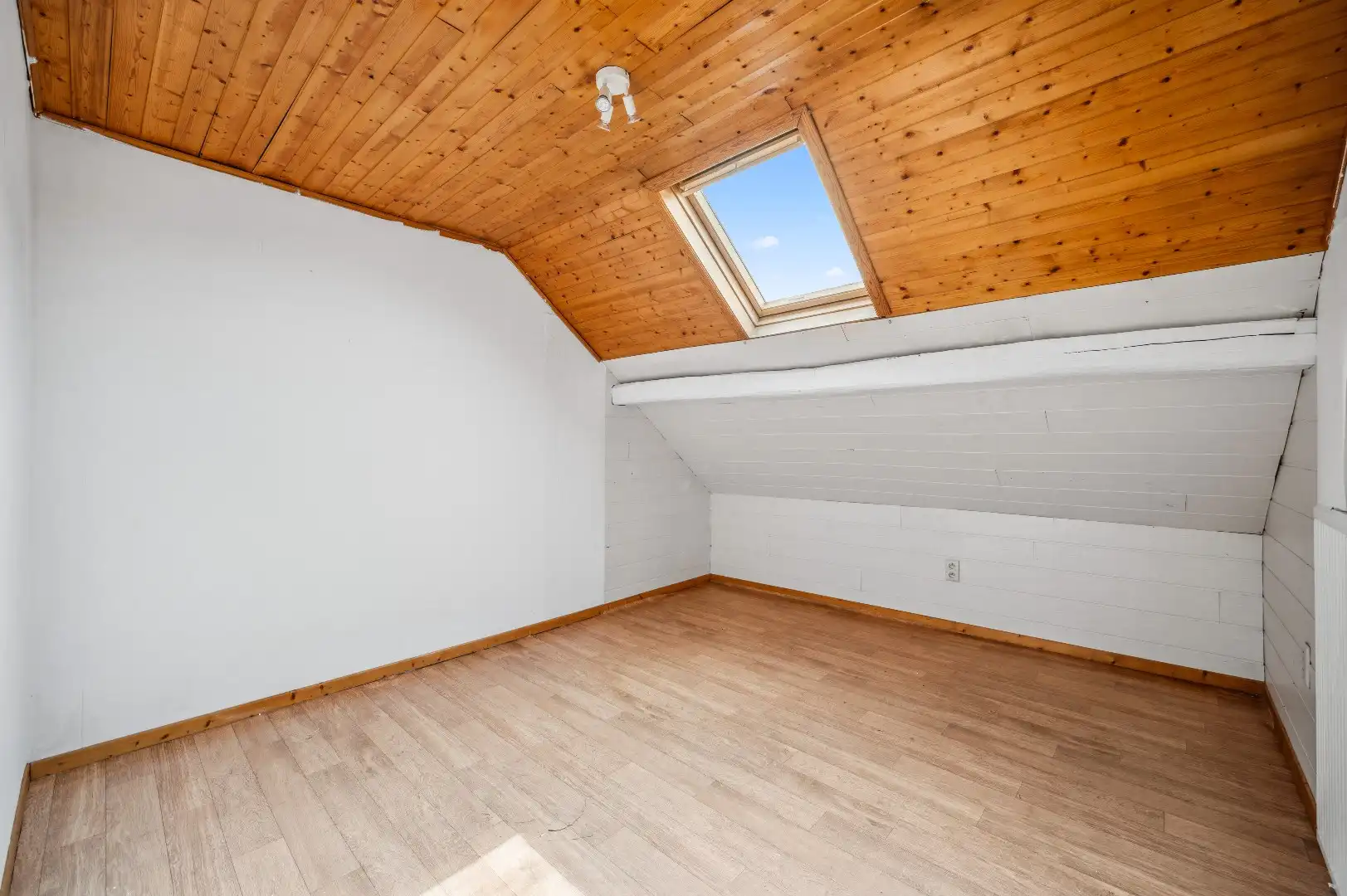 2 vergunde appartementen of 1 huis pal in centrum Herk-de-Stad foto 16