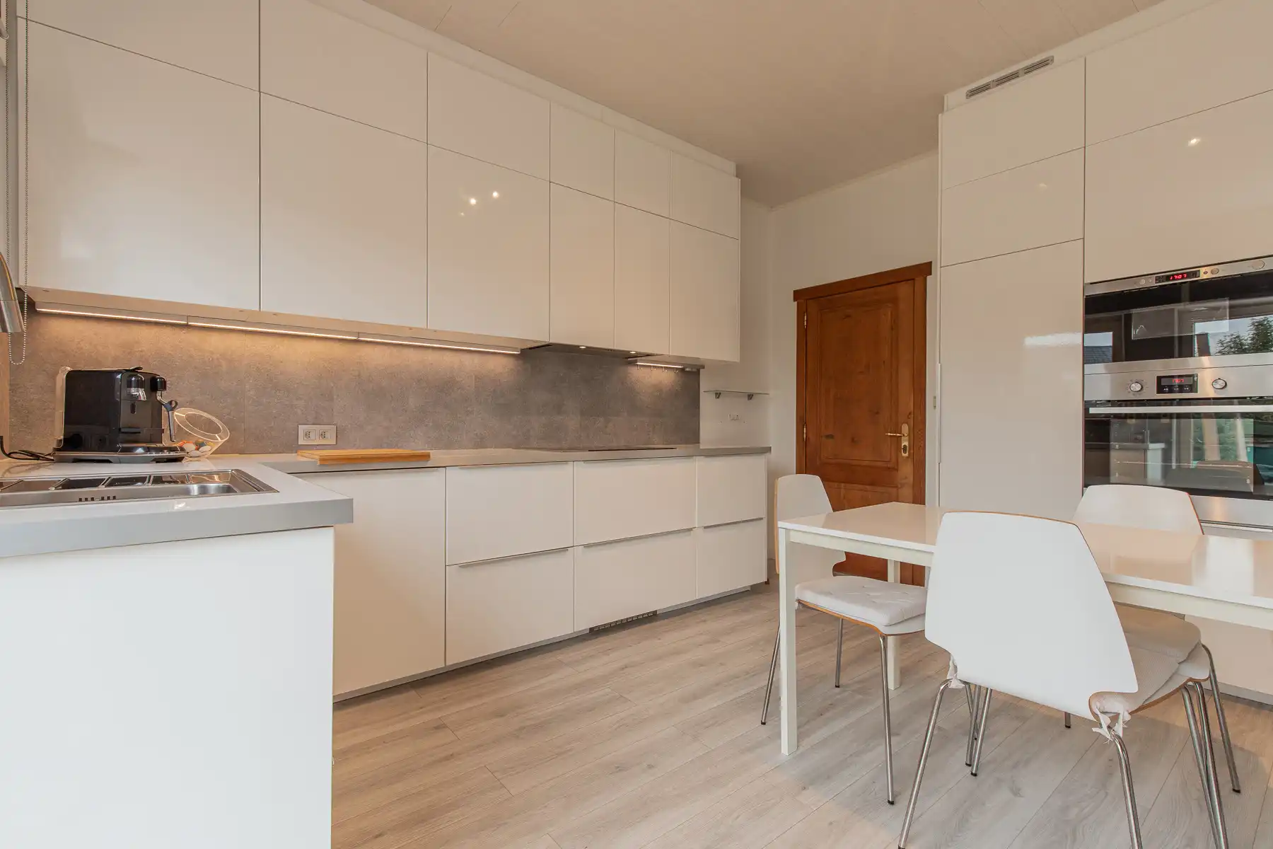 Gezellige woning in een doodlopende straat foto 4