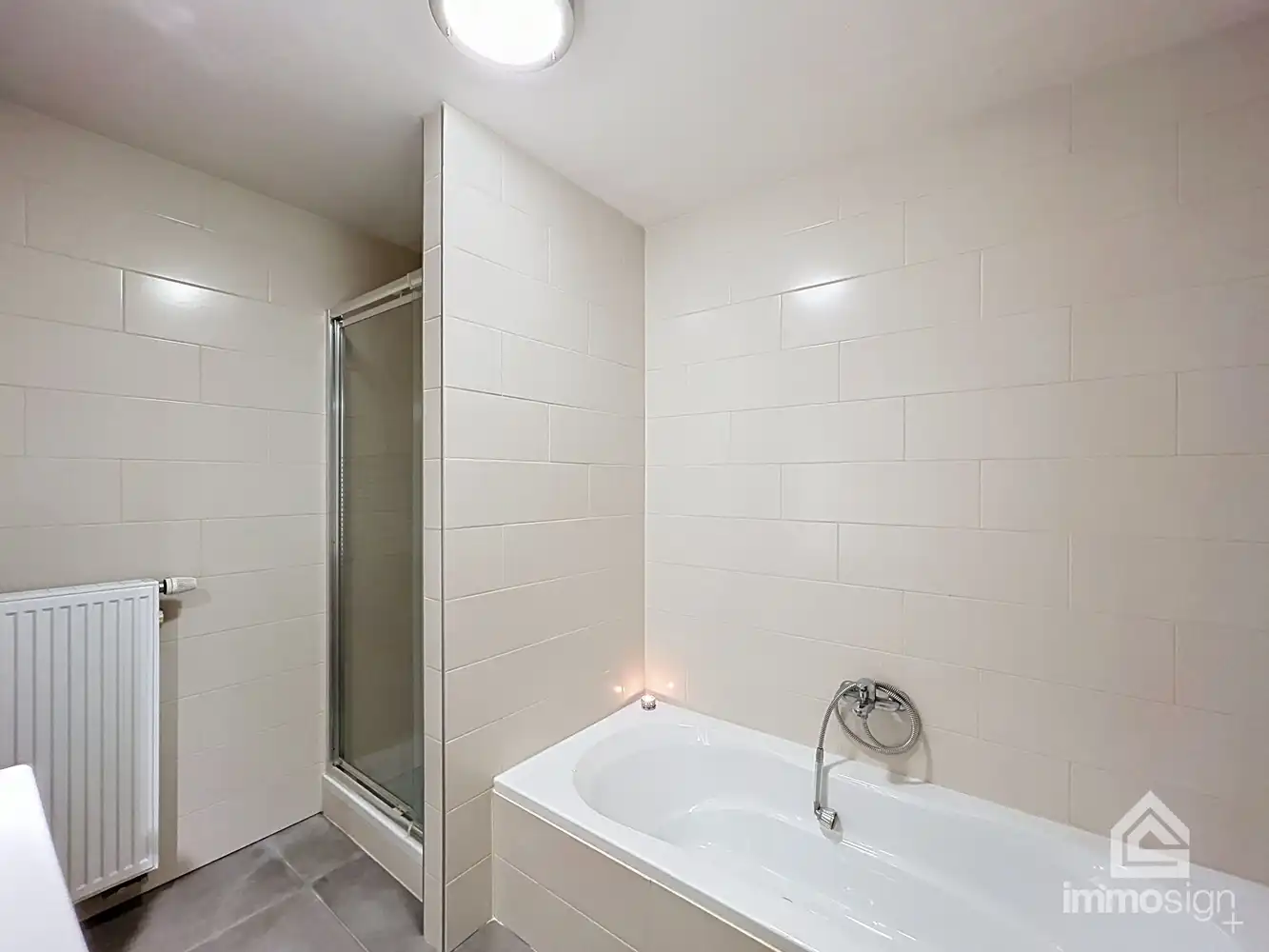 Stijlvolle villa met 5 volwaardige slaapkamers te Herk-de-stad! foto 43