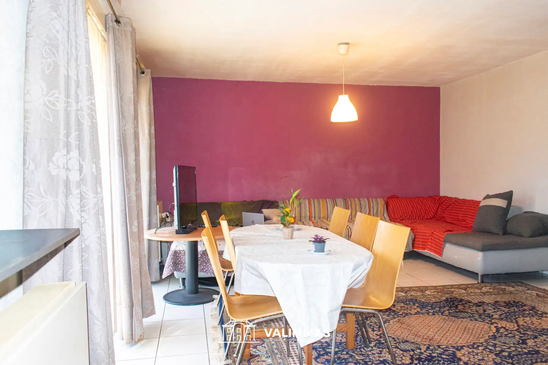 Welgelegen opbrengsteigendom met 3 appartementen & garage... foto 5