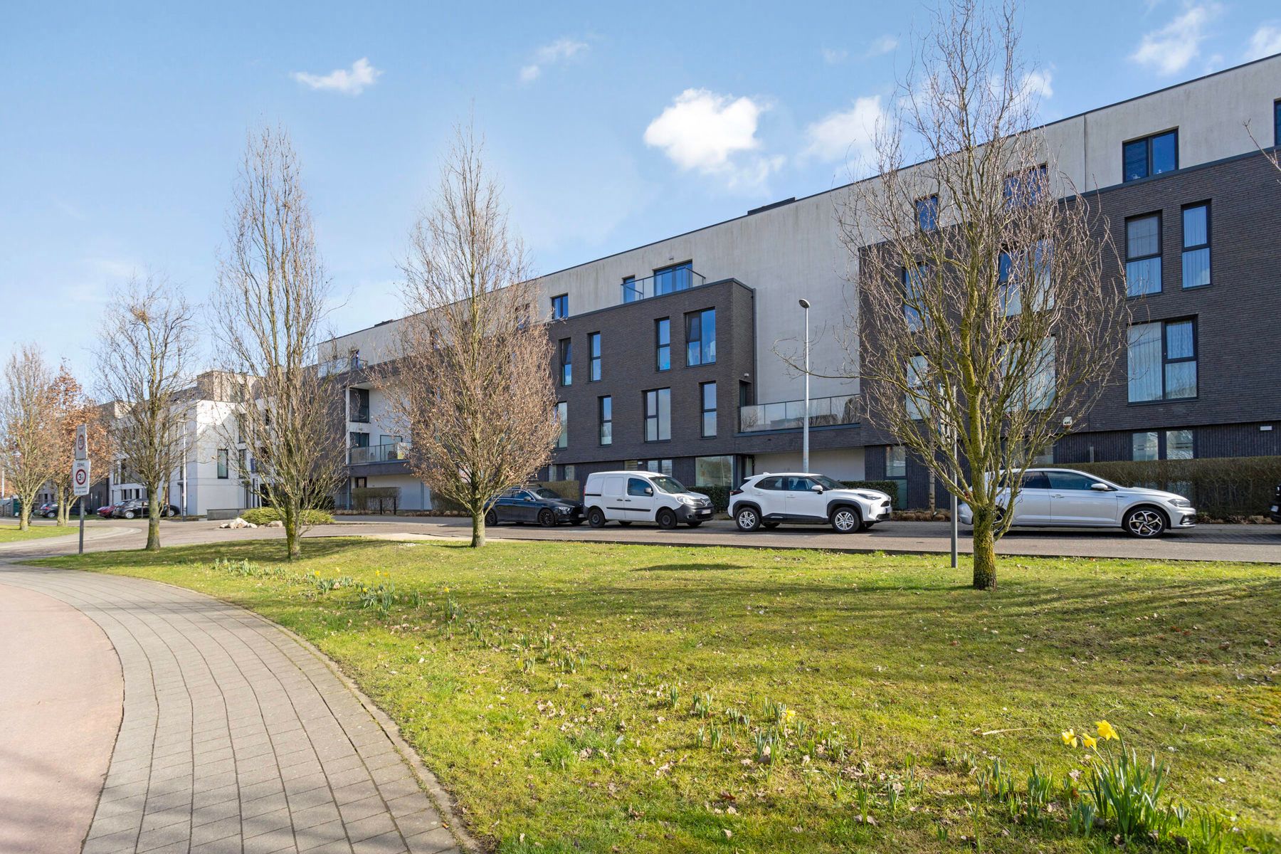 ()=>{if(producerUpdateValueVersion(node),producerAccessed(node),node.value===ERRORED)throw node.error;return node.value} Hendrik I lei 316/32 - 1800 Vilvoorde
