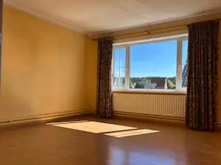 COMMERCIEEL PAND MET OPSLAGRUIMTE EN WOONHUIS OP ZICHTLOCATIE foto 20