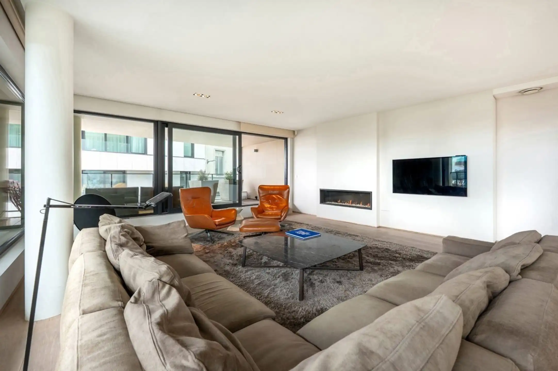 ANTWERPEN - Ruim appartement met uitzicht op de Schelde foto 5