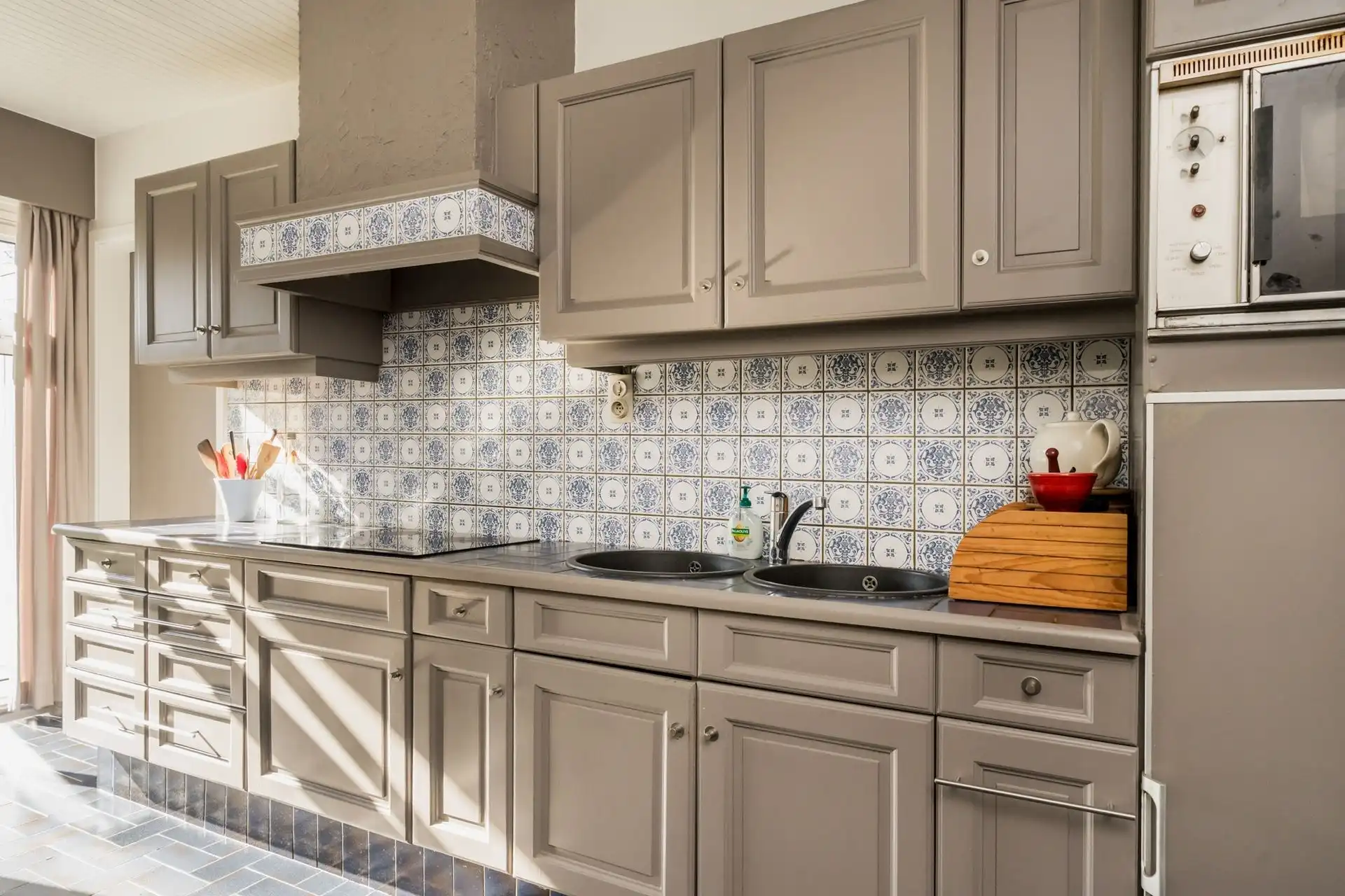 Laagbouwvilla met 4 slpks en garage! foto 10