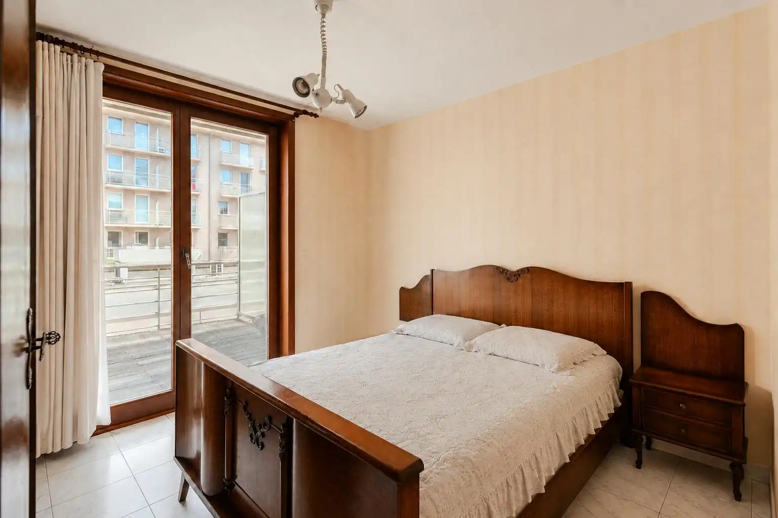 Appartement met 2 slaapkamers op toplocatie te Nieuwpoort foto 8