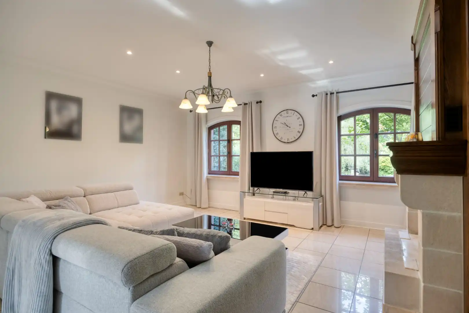 Prima onderhouden en ruime villa in Mol op een perceel van ca 30a ! foto 3