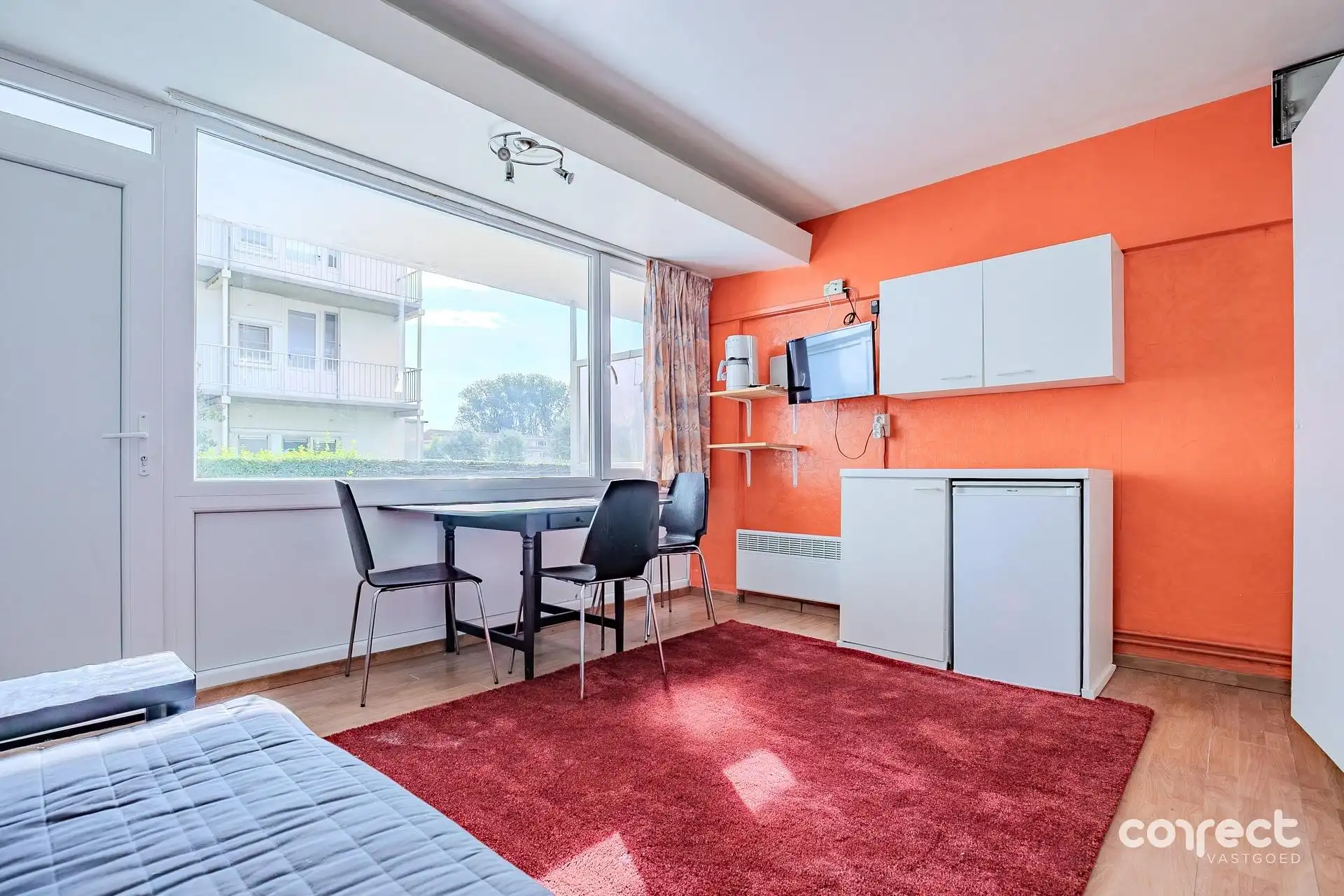 Te renoveren vakantie-appartement gelegen in De Haan (Park Atlantis). foto 3