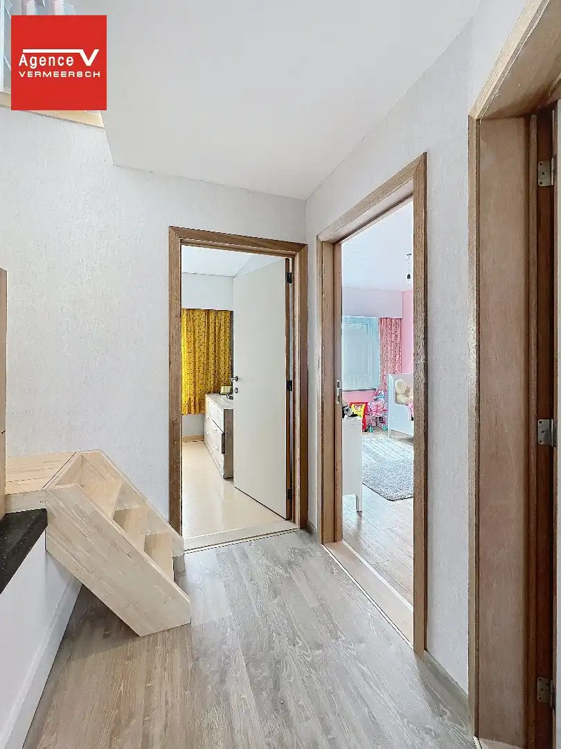 Zonnig georiënteerde instapklare gezinswoning in rustige buurt.  foto 11