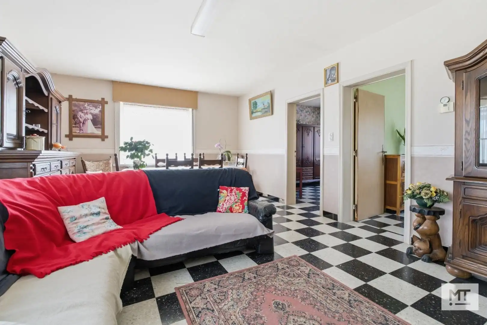Te renoveren alleenstaande woning op een landelijke locatie in Wijtschate foto 10