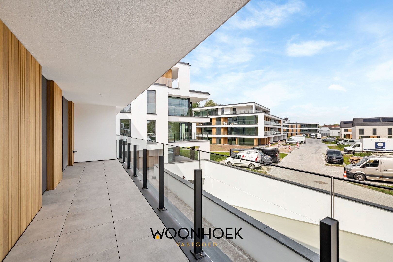 3- slpk luxeappartement met staanplaats in het Oeverpark! foto 24