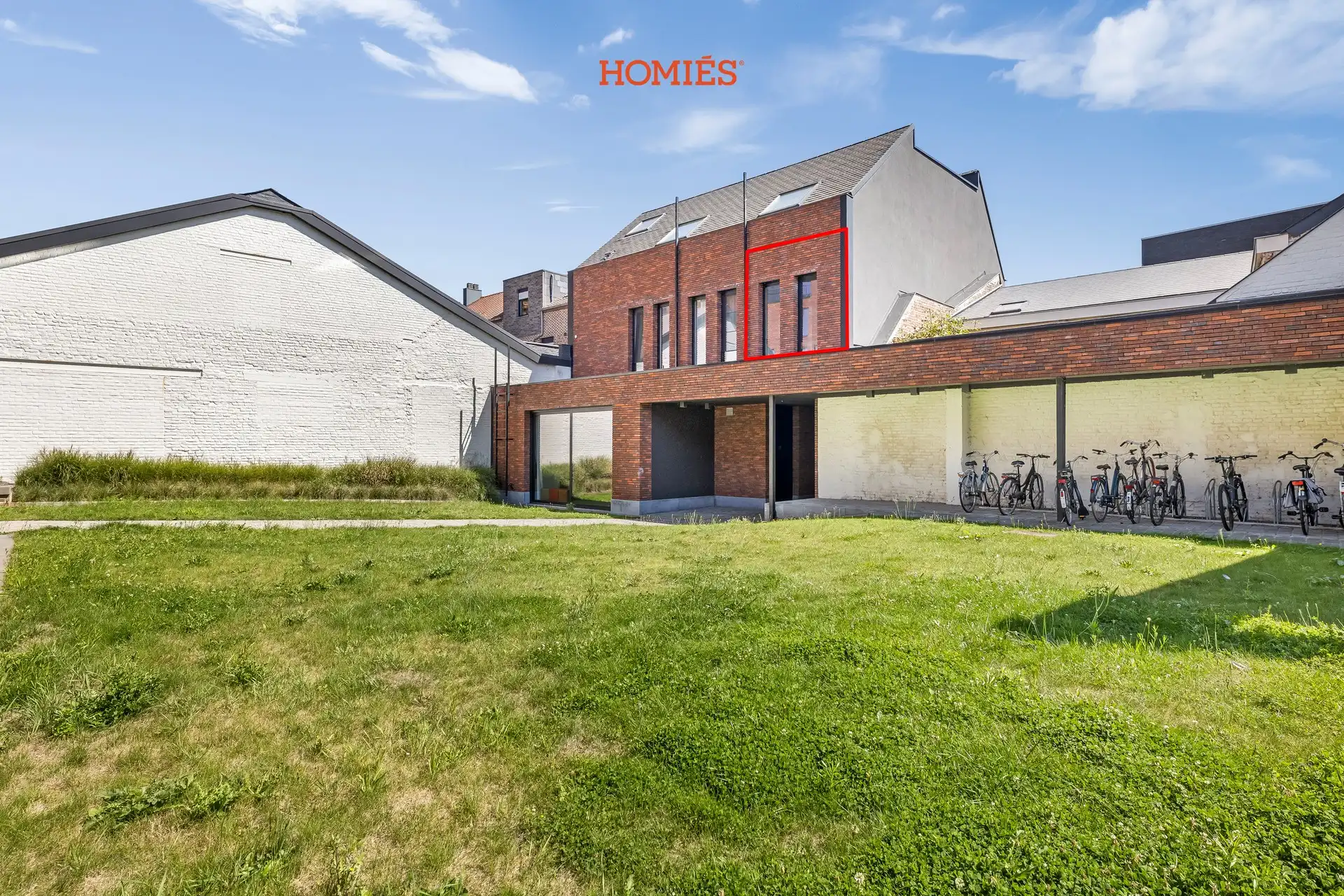 Moderne studentenkamer met hedendaags comfort foto 9