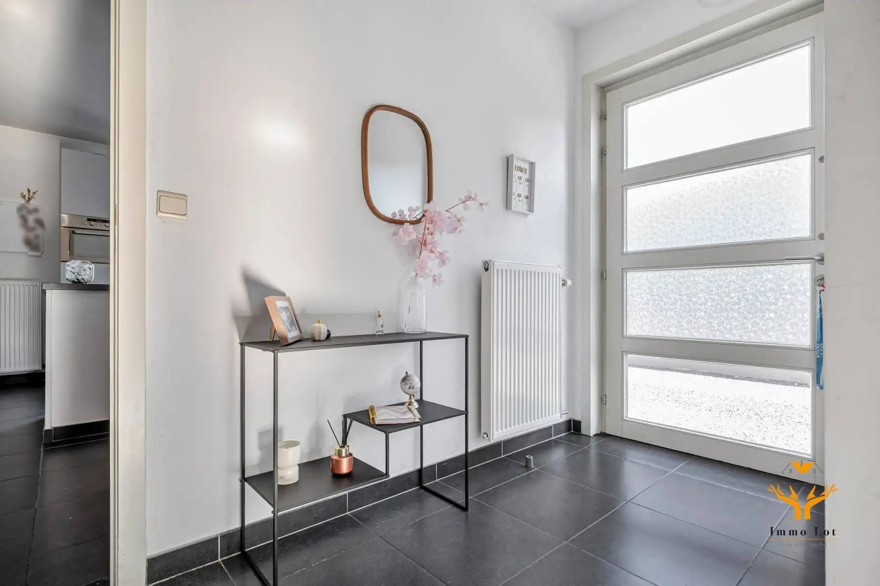 Instapklare woning te Berlare foto 2