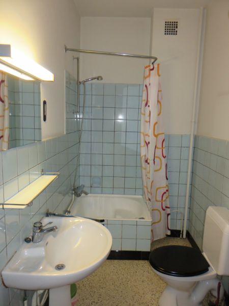 Eéngezinswoning met diepe achtertuin foto 17