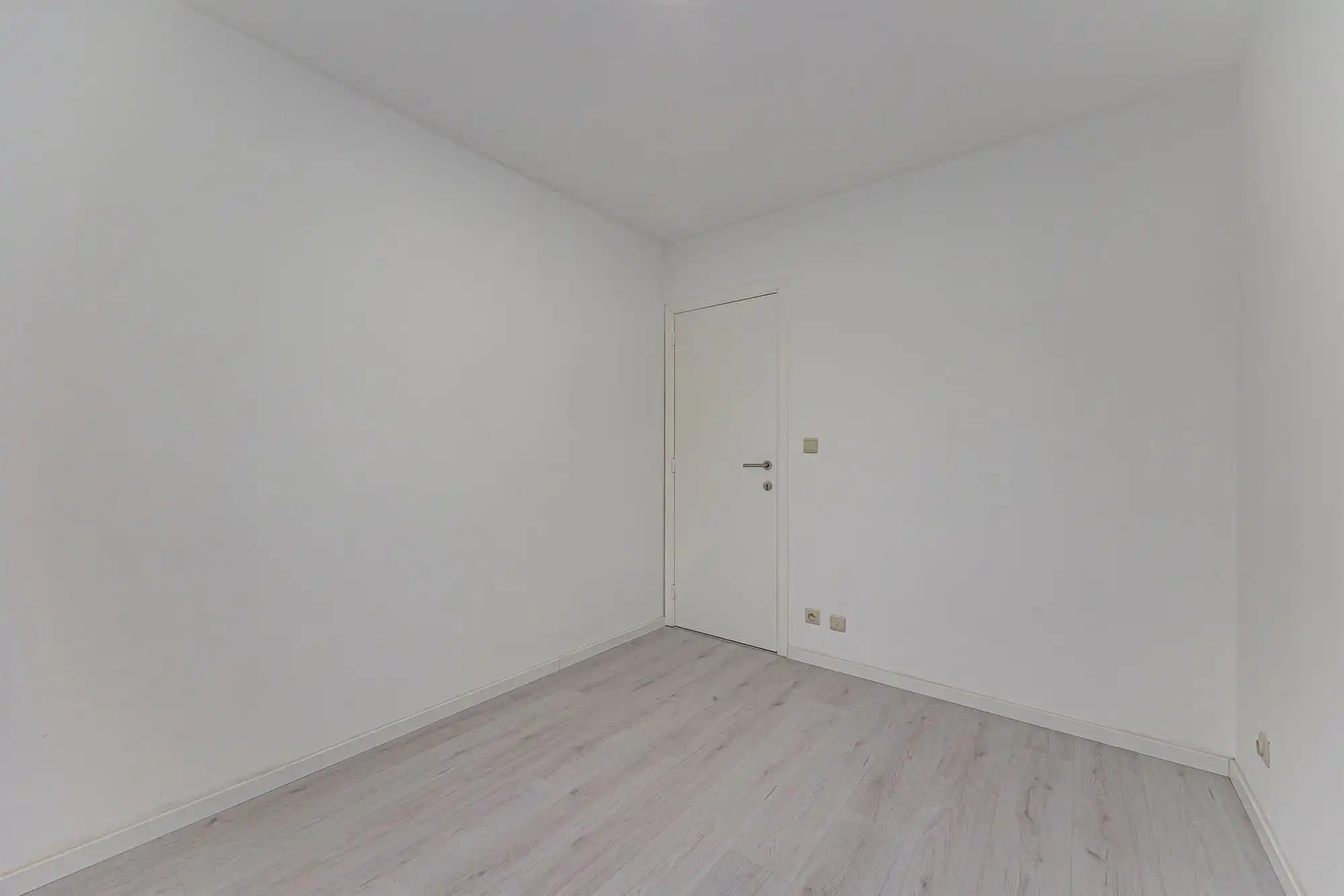 Ruim3-slpk appartement met terras en P foto 14