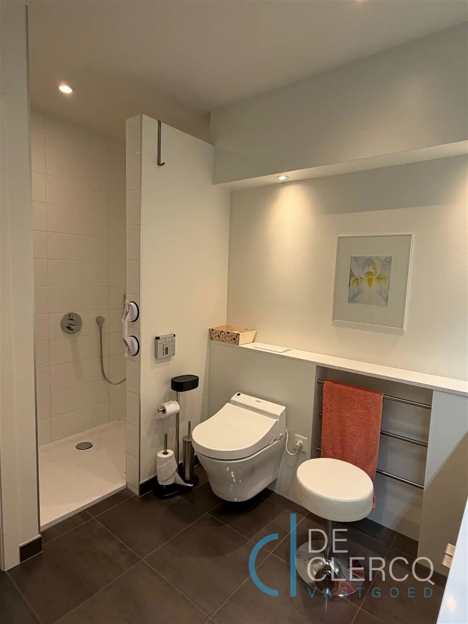Ruim appartement met dubbele garage te huur Lochristi!  foto 8