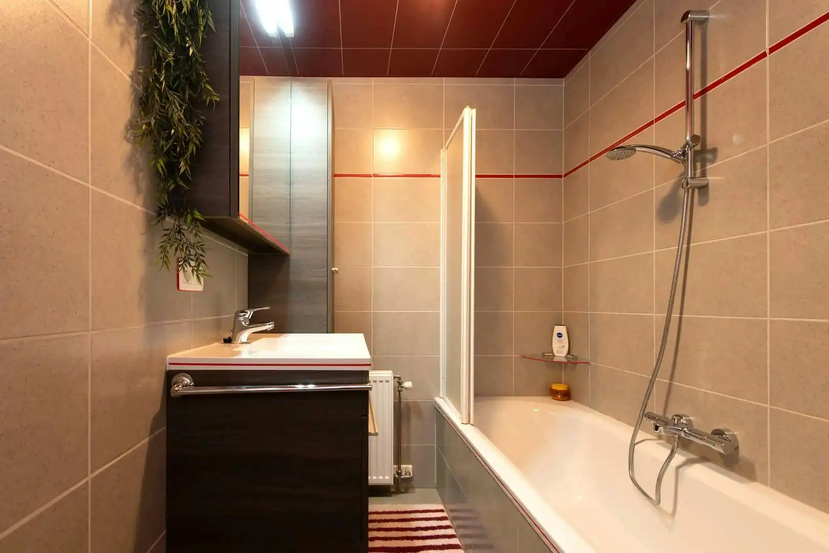 Gelijkvloers appartement met tuin te koop op rustige locatie foto 10