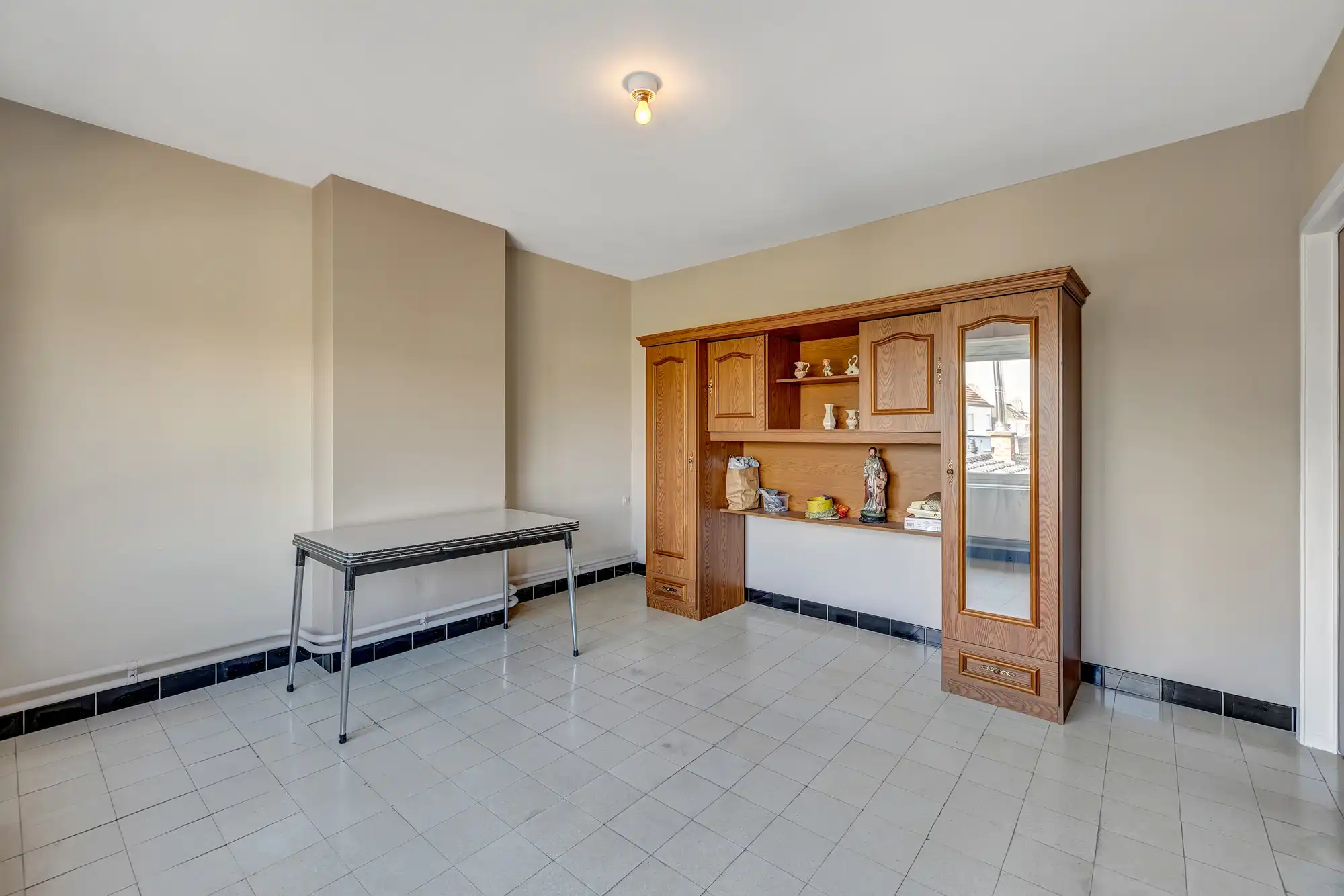 Te renoveren woning met veel potentieel te Liedekerke foto 15