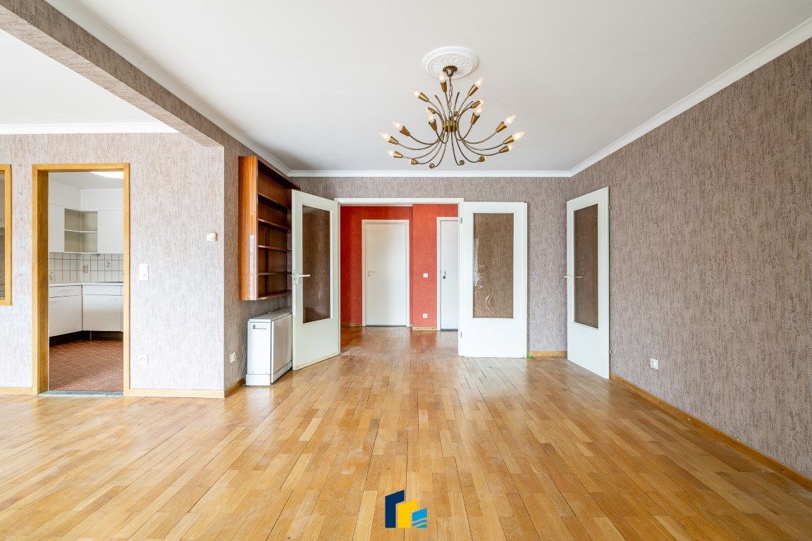 Ruim 2 slpk-appartement met zonnig terras foto 4