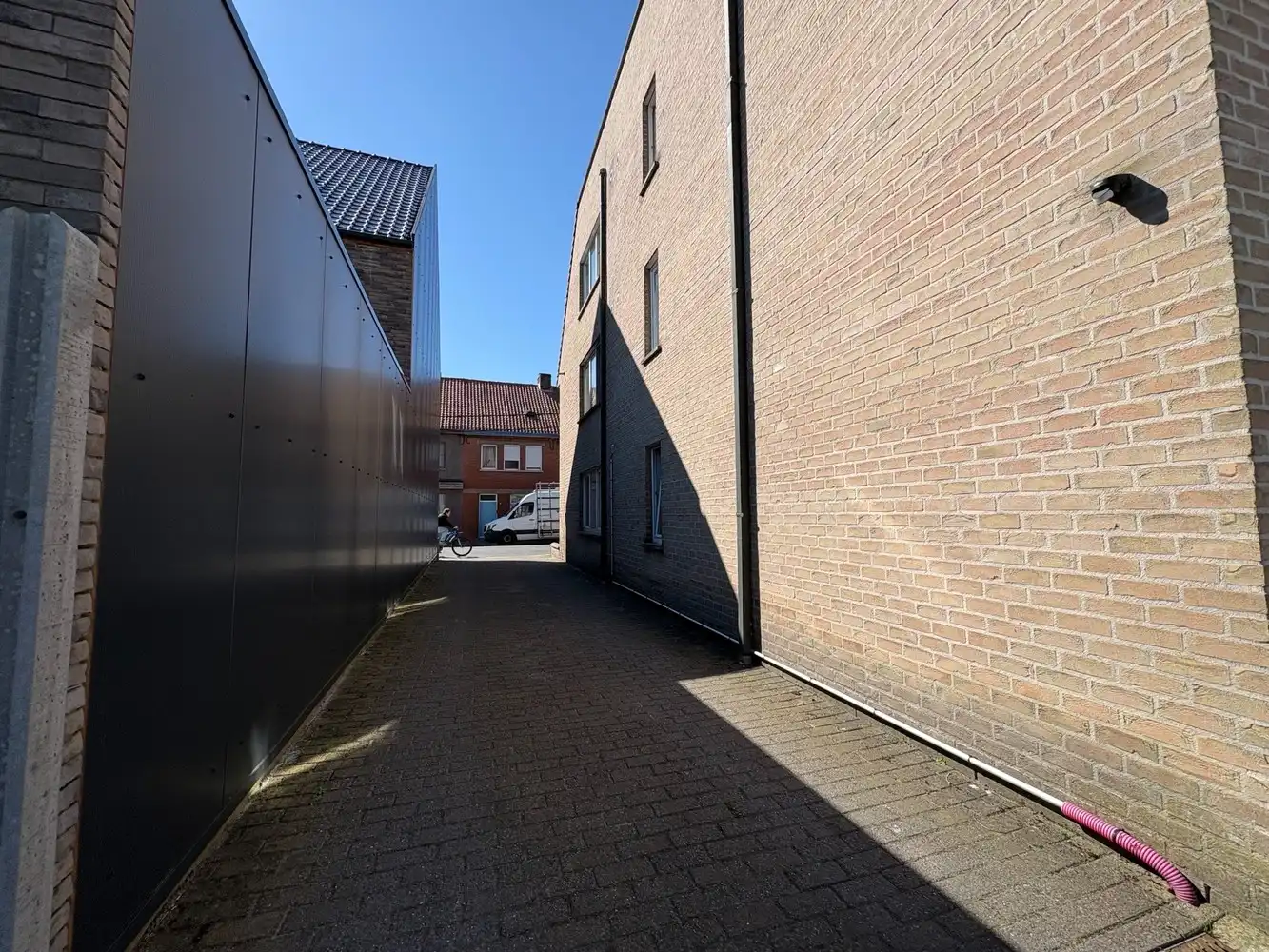 Garagebox in het centrum van Torhout foto 5