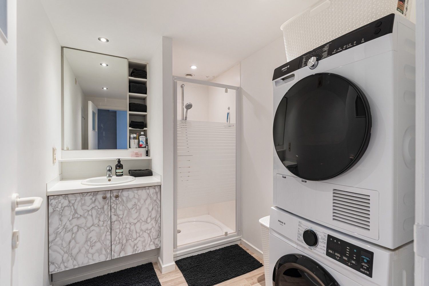 Charmant appartementsgebouw op toplocatie in het centrum van Sint-Truiden foto 16