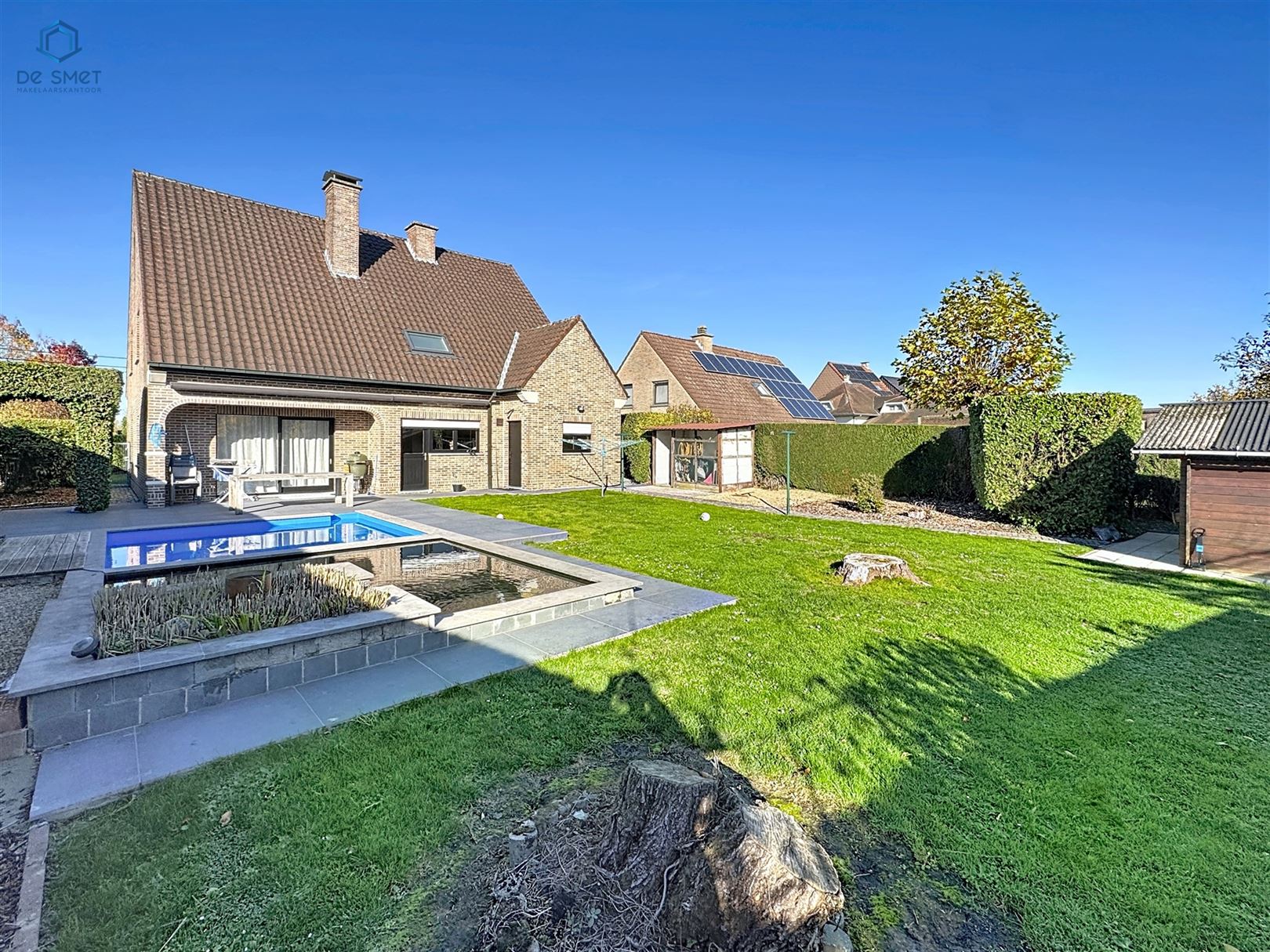 Prachtig gerenoveerde villa met 4 slaapkamers, garage en zwembad foto 12