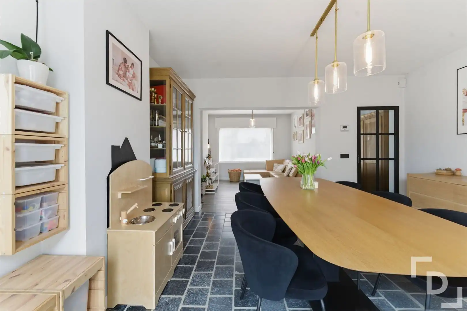 Gerenoveerde HOB met 3 slaapkamers en tuin te koop in Sint-Jan. foto 14