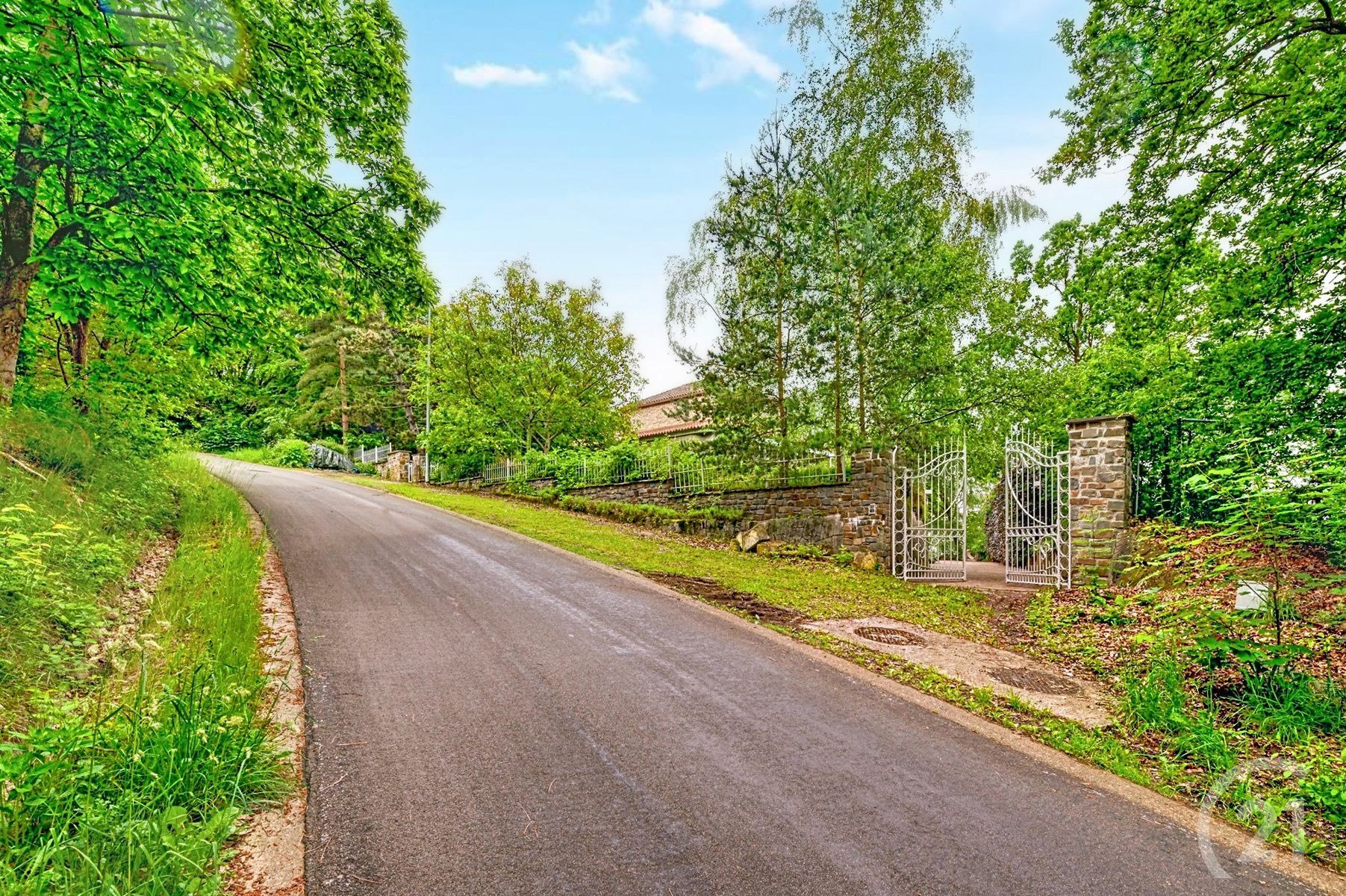 Exclusieve villa met karakter en prachtig uitzicht! foto 2