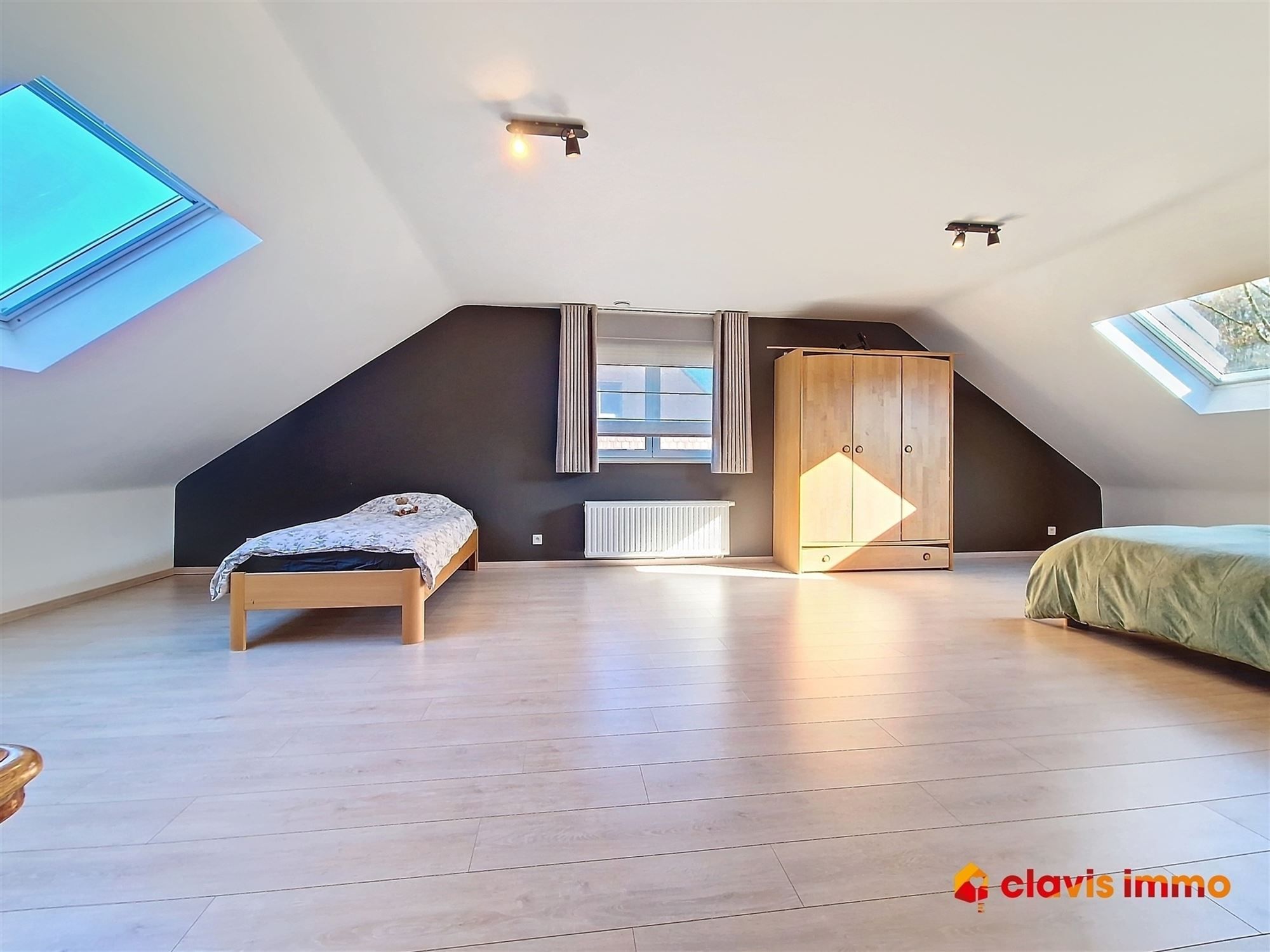 Aangename en recente woning (2022) met mooie tuin foto 23