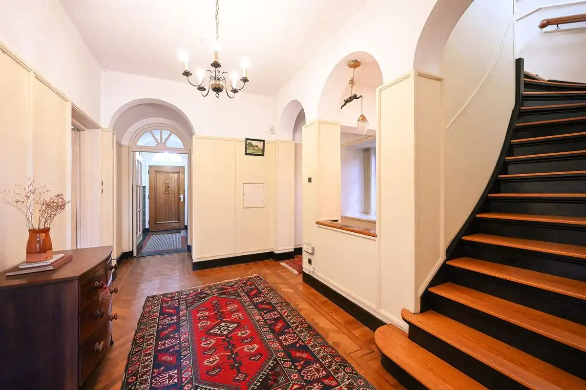 Prachtige, te renoveren Engelse villa in Lier foto 17