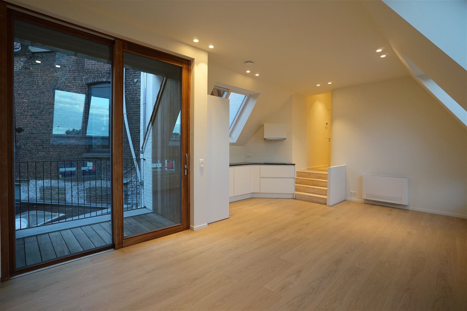 Instapklaar appartement te centrum Zottegem! foto 14